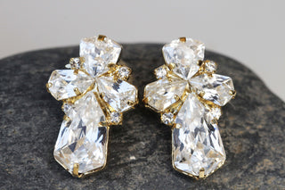 CRYSTAL BRIDESMAID EARRINGS, Art Deco Wedding Earrings, Rebeka Set of 5,6,7,8, Wedding Jewelry Gift, Small Cluster Studs, Bridal Earrings