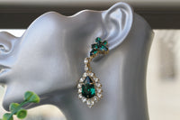 EMERALD LONG EARRINGS, Dark Green Chandelier Earrings, Wedding Bridal Earrings, Elegant Earrings, Statement Rebeka Earrings, Leaf Earring