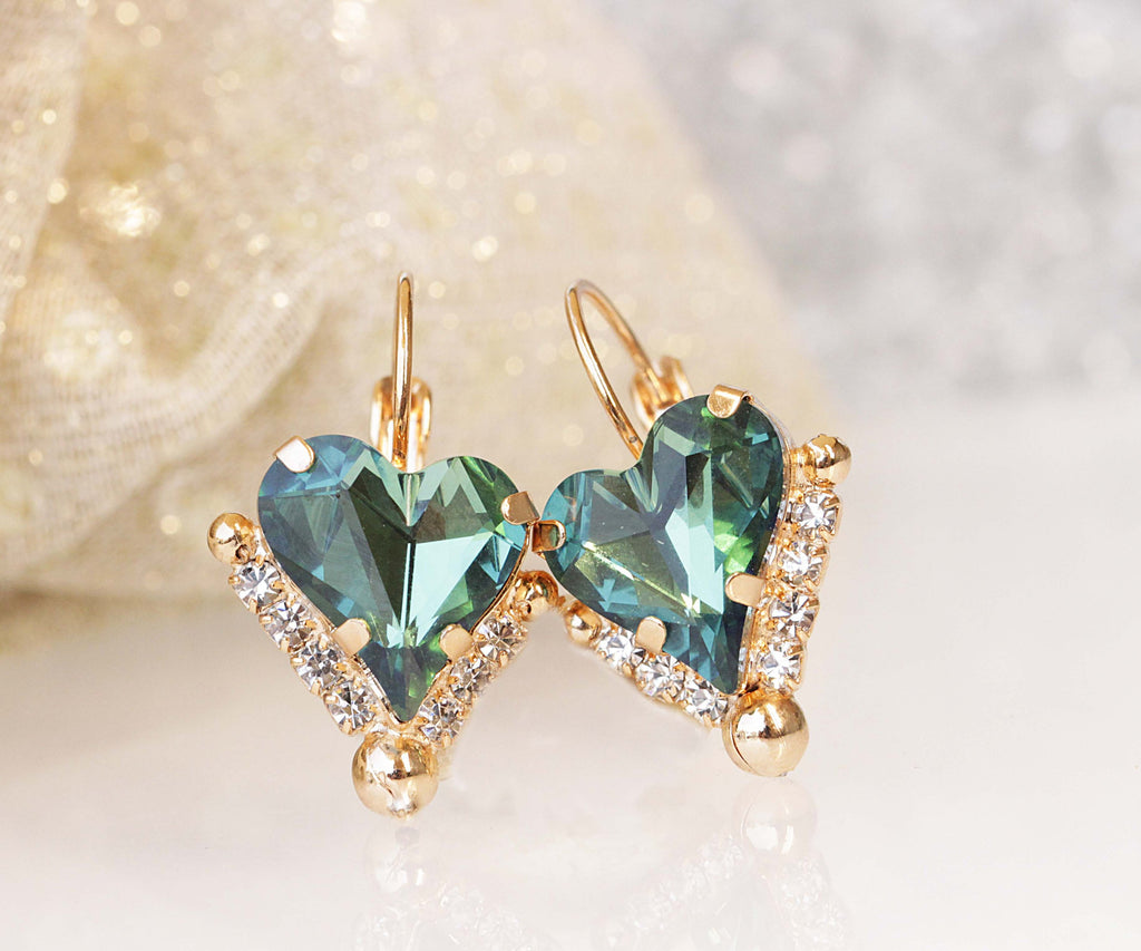 Color Merchants 10k Yellow Gold Round Emerald Heart Earrings E1625-05 -  Avenue Jewelers