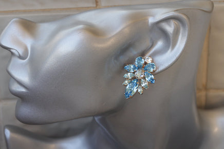 Blue Topaz Woman EARRINGS, Light Blue Rebeka Earrings, Bridesmaid Earrings, Wedding Jewelry, Cluster Earrings, Aquamarine Bridal Earrings