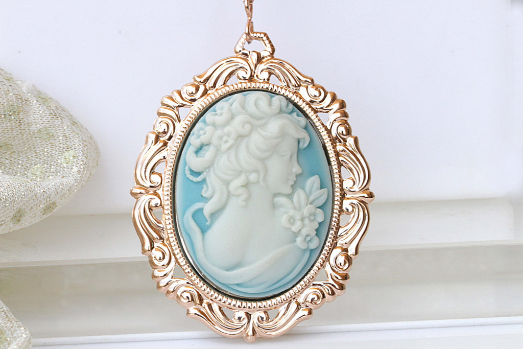 BLUE Cameo Necklace, Bridal Gift, Cameo Pendant, Light Blue Jewelry, Toggle Cameo Necklace, Victorian Style, Acrylic Cameo, Vintage Necklace