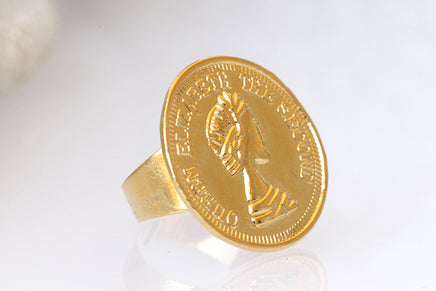 GOLD COIN RING, Ancient Coin Ring, Queen Elizabeth  Coin Jewelry,Adjustable Ring, Statement Ring,Old Coin Signet Ring for Women,British ring