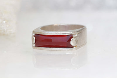 Carnelian Silver Ring, Tribal Ring, Burgundy Ring, Dark Red Stone Ring,Rectangle Gemstone Women's Boho Ring,Natural Stone Ring,Baguette ring