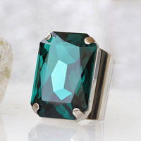 EMERALD RING, STATEMENT Green Stone Ring, Crystal Ring, Rebeka Ring, Large Cocktail Ring, Solitaire Big Ring,Emerald Cut Ring,Chunky Ring