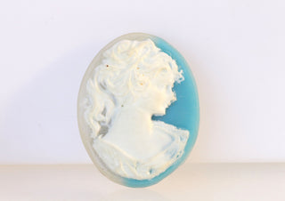 BROCHE CAMÉE