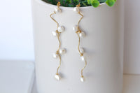 PEARL DANGLE EARRINGS