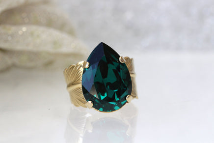 EMERALD Rebeka RING, Emerald Teardrop Ring, Dark Green Gold Plated Feather Ring, Pear Shaped Ring, Woman&#39;s Ring, Birthstone Mother&#39;s Ring