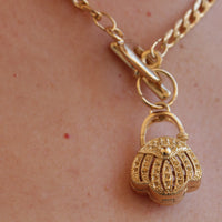 Chunky Necklace with Basket pendant