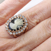 BLACK CAMEO RING, Vintage Look Ring, Black White Ring, Adjustable Rebeka Ring, Unique Woman Ring, Lady Cameo Ring, Gold Victorian Ring