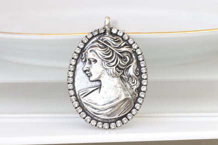 SILVER CAMEO NECKLACE, Big Cameo Necklace, Cameo Pendant, Antique Style, Rebeka Cameo Necklace, Statement Gift, vintage Cameo Necklace