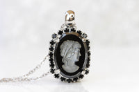 BLACK CAMEO NECKLACE, Man Portrait Necklace, Victorian Necklace, Retro Vintage Necklace, Cameo Antique Looking, Jet Rebeka Oval Pendant