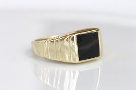 BLACK ONYX RING, Signet Black Gold Ring,  Men&#39;s Jewelry, Rings for Man,Men&#39;s Gold Ring, Flat Stone Ring,Unique Gold Black Stone Ring Husband