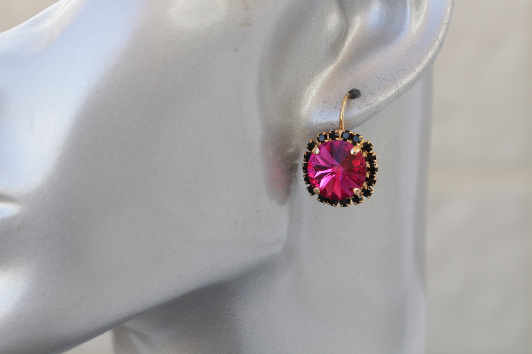A Pair Of Fuchsia Bright Pink Jade Dangly Clip-On Earrings - NEW With Tags