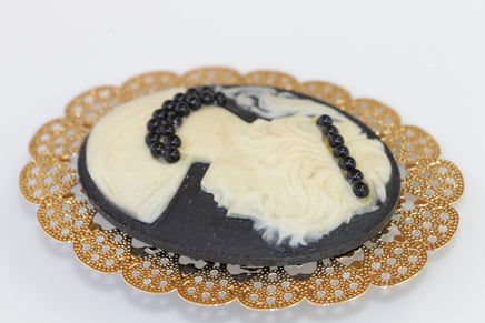 BLACK CAMEO BROOCH, Scarff Cameo Brooch, Gold Black Cameo Brooch, Lady Brooches, Oval Cameo Brooch ,Coat Brooch,Jacket Statement Brooch Gift