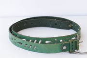 GREEN BELT, Green Leather Belt, Silver Buckle belt, Women&#39;s belt. Jeans belt, Casual Boho belt, Unisex Emerald Green belt, Retro Style belt