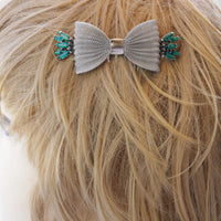 BOW COMB HAIR, Emerald Green Comb hair, Bridal Hair Jewelry, Silver Comb Hair, Extra Large Comb Hair, Hair Ornament ,Wedding Comb Hair Veil