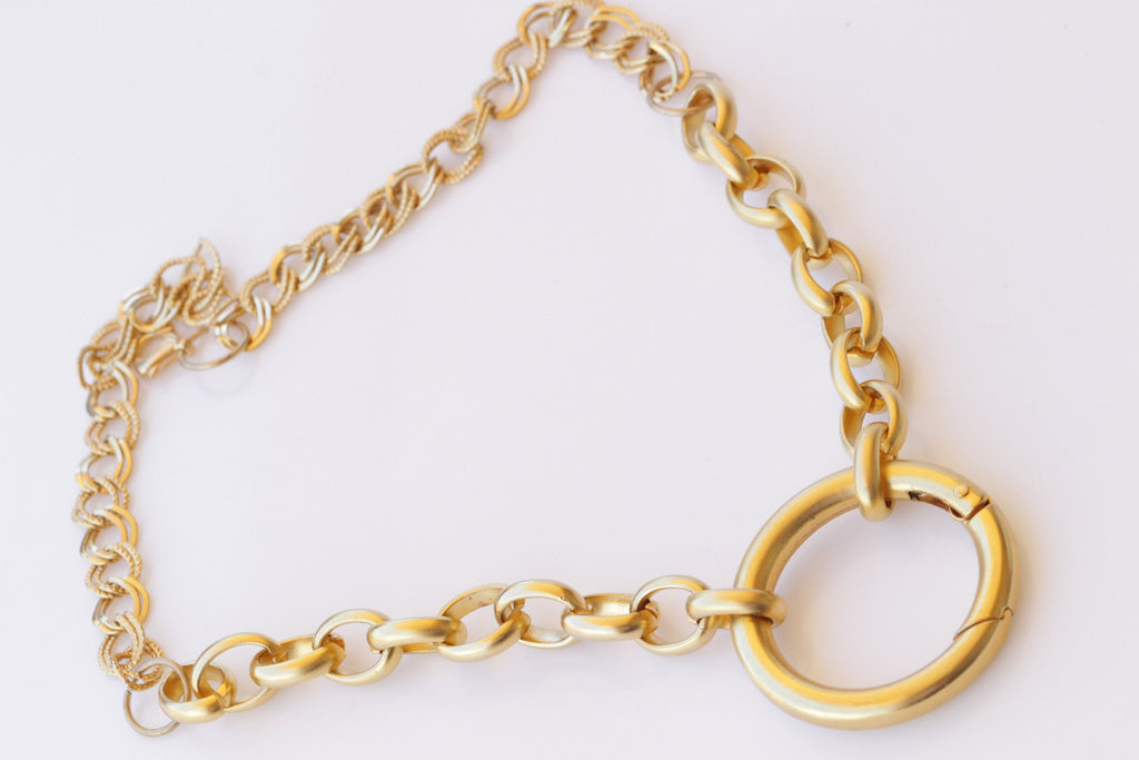 Chunky Gold Heart Necklace – Emily & Ashley