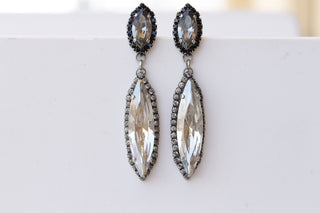 SILVER NIGHT LONG Drop Chandelier Earrings, Mother Of The Brides Jewelry,  Dramatic Black Gray Earrings, Evening Earrings,  Formal Earrings