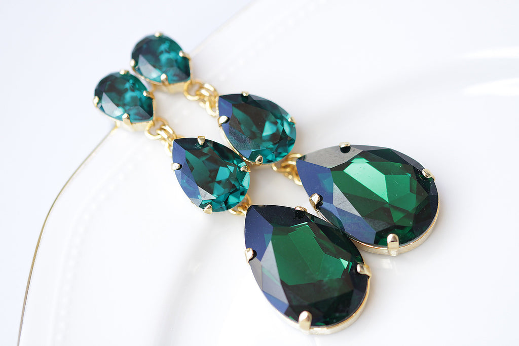 Dark Green Crystal Necklace and Earrings Set – alexandreasjewels