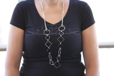 LONG STATEMENT NECKLACE, Women Chunky Silver Black Onyx And Hematite Chain Necklace, Chunky link necklace,  Circle Hoops Geometric necklace