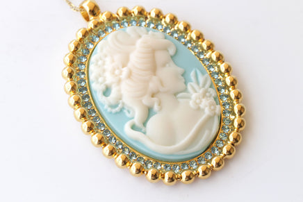 Cameo Necklace, Aquamarine Blue Cameo Pendant, large Vintage Pendant, Lady Cameo Necklace, Victorian Style, Turquoise Statement Necklace