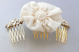 PEARLS HAIR COMB, Decorative Hair Comb, Bridal Hair Accessories, Wedding Opal And Crystals, Fabric Flower Hair Comb, Ivory Pearl Hair Comb