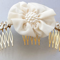 PEARLS HAIR COMB, Decorative Hair Comb, Bridal Hair Accessories, Wedding Opal And Crystals, Fabric Flower Hair Comb, Ivory Pearl Hair Comb