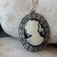 Victorian Toggle Cameo Earrings. Antique cameo Earrings. Vintage style earrings. Antique style earrings. Cameo necklace.Wedding Jewelry sets