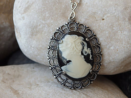 Cameo Set. Victorian Cameo Earrings & Necklace. Antique Cameo Jewelry. Antique Vintage Style Earrings and Necklace Cameo. Cameo Jewelry Sets