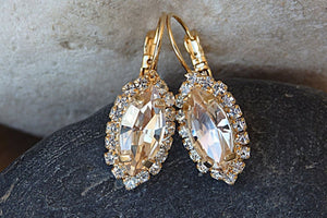 Jewelry Solid. Champagne Drop Earrings