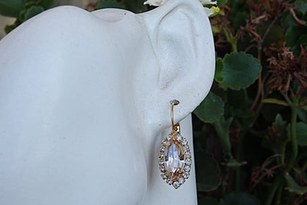 Jewelry Solid. Champagne Drop Earrings