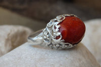 Ladies Jewelry. Coral Natural Silver Sterling 925 Ring. Red Coral Ring. Filigree Crown Silver Ring. Red Stone Ring. Etnhic Boho Coral Ring.