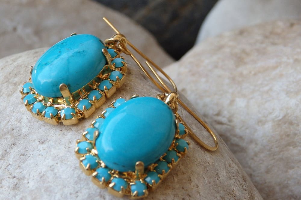 Turquoise earrings offers