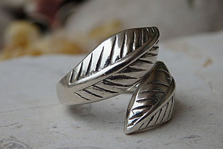 Leaf Leaves Ring. Leaf Silver Ring. Everyday Ring. Branch Ring. Tree Ring. Double Twig Ring. Womens Statement Ring. Woodland Nature Ring.