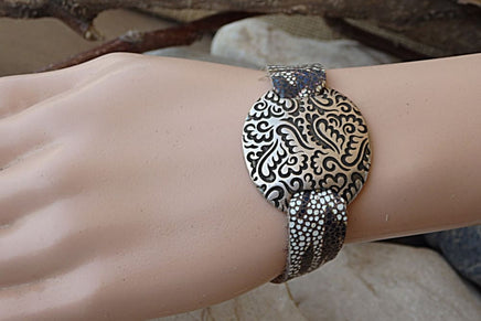 Leather Bracelet. Link Leather Bracelet. Mens Leather Bracelet. Texture Ornament Silver Brown Bracelet . Women Tiger Leather Bracelet.