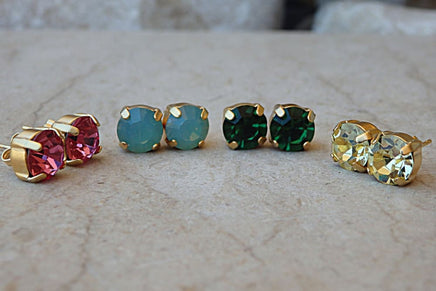 Minimalist Stud Earrings. Stone 4 Prong Earrings