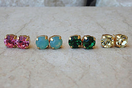 Minimalist Stud Earrings. Stone 4 Prong Earrings