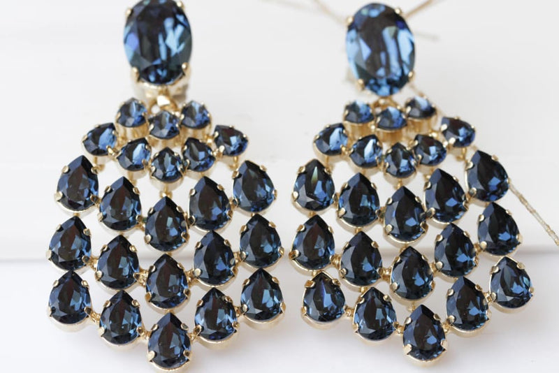 Navy blue hot sale prom earrings