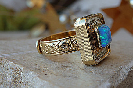 Opal Gold Ring