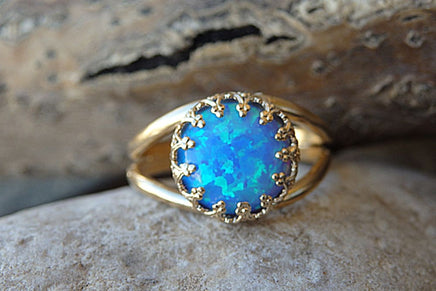 Opal Gold Ring