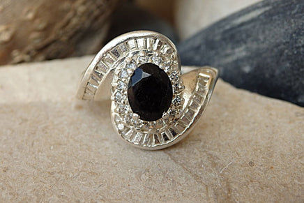 Oval Onyx Stone Ring