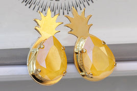 Pineapple Studs