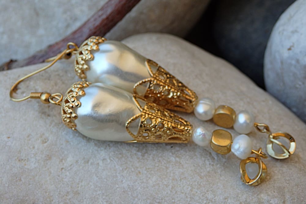 Preal Earrings. Wedding Jewelry. Wedding Earrings. Moroccan Jewelry. Bride Jewelry. Bridal Earrings. Oriental Gold Filled Drop Earrings.
