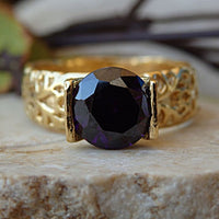 Purple Stone Ring. Solitaire Gold Ring. Cz Ring. Unique Wedding Ring. Hammered Ring. Chunky One Stone Ring. Gift For Her. Engagement Ring