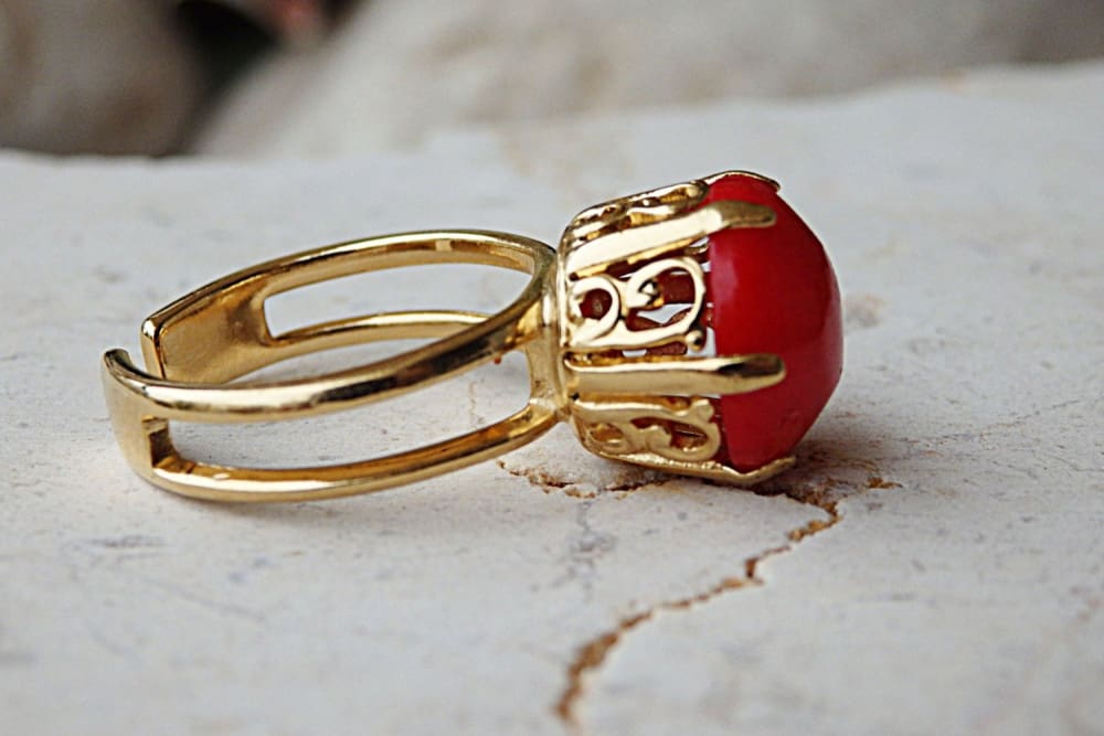 Single Stone Ring - Rings - Gold