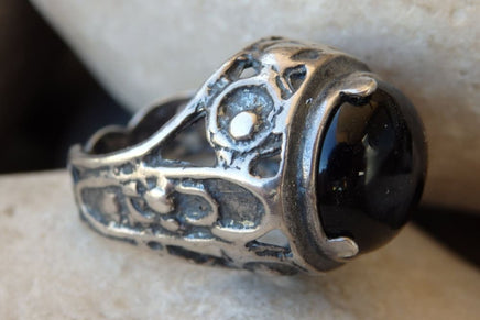 Rough Black Gemstone Ring