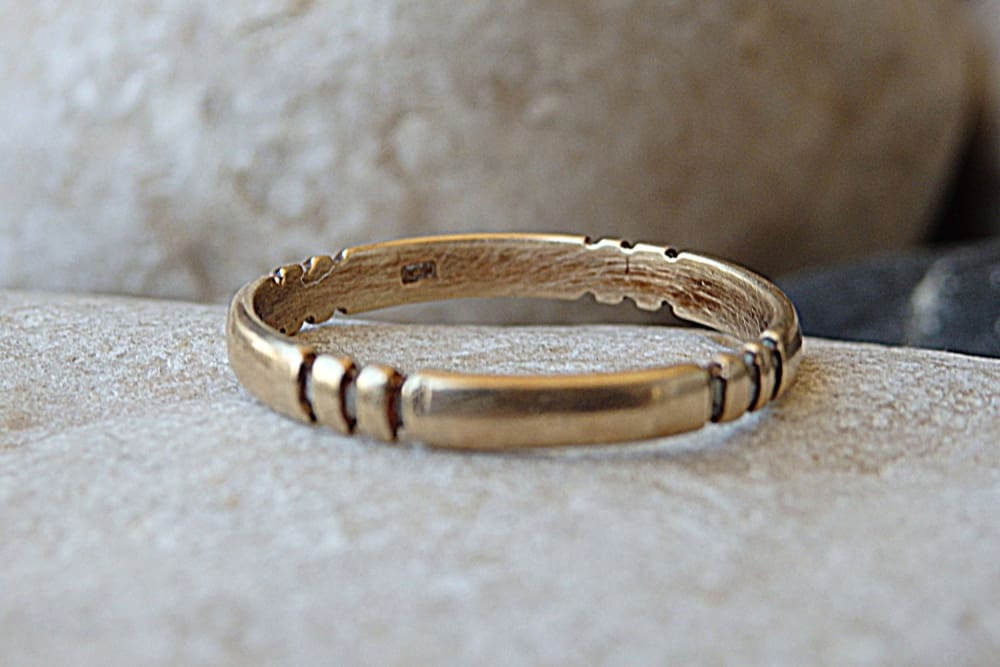 A.H. Design 10 K. & 14 K. Solid Gold Nail Design Band Ring, India | Ubuy