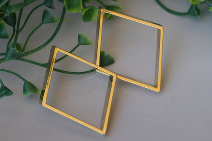 Stud Earrings Gold