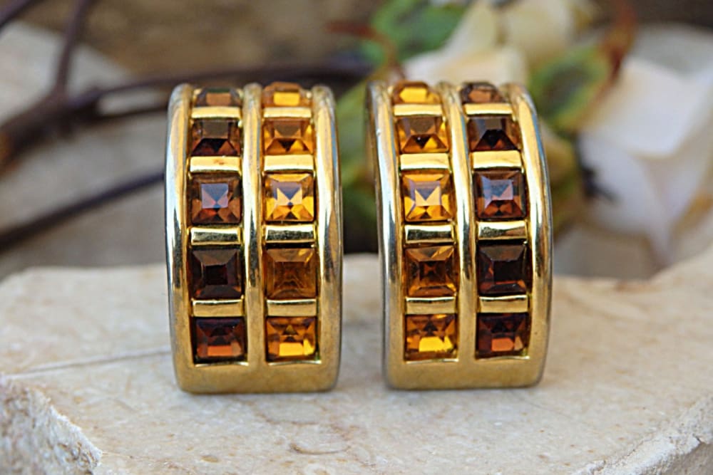 Yellow Chimes Hoop Earrings for Women Gold Plated Half Hoop Earring –  GlobalBees Shop