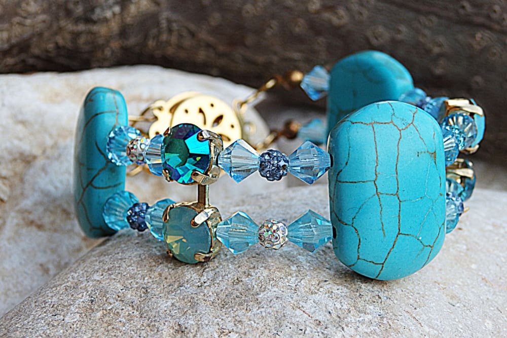 Turquoise Gemstone Bracelet .blue Turquoise Cuff Bracelet. December Birthstone Jewelry.gold Turquoise Bracelet. Genuine Turquoise Jewelry.
